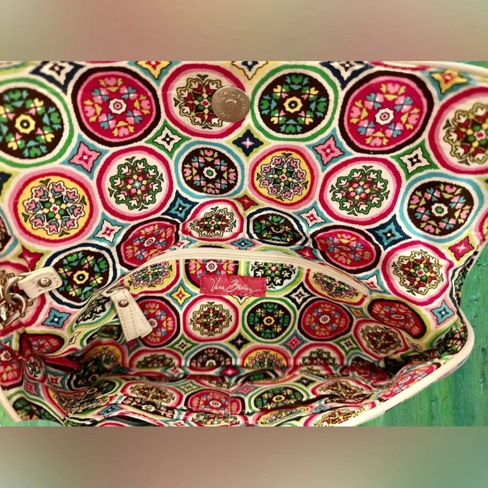 Vera Bradley “Darling Clutch” in Palm Beach Gardens Retired 2009 Pattern